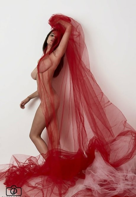 Valentina Matteucci onlyfans lean