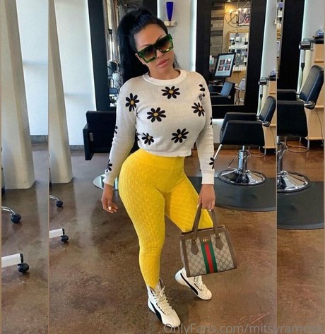 mitsyramosx only fans leak