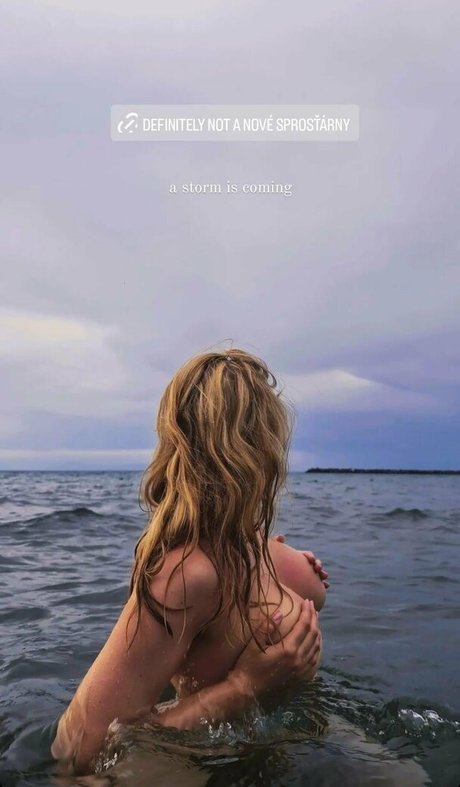 evasindlerova onlyfans full