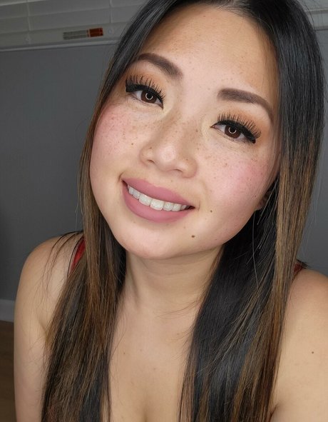 Miss Jee Yung onlyfans leaks sex