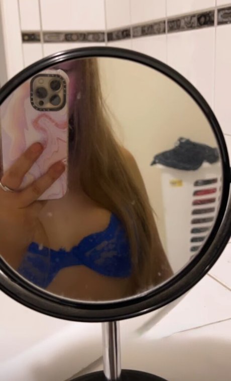 Stacey Hoult onlyfans leak sex