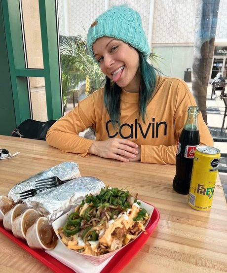 Kora Raw only fans pictures