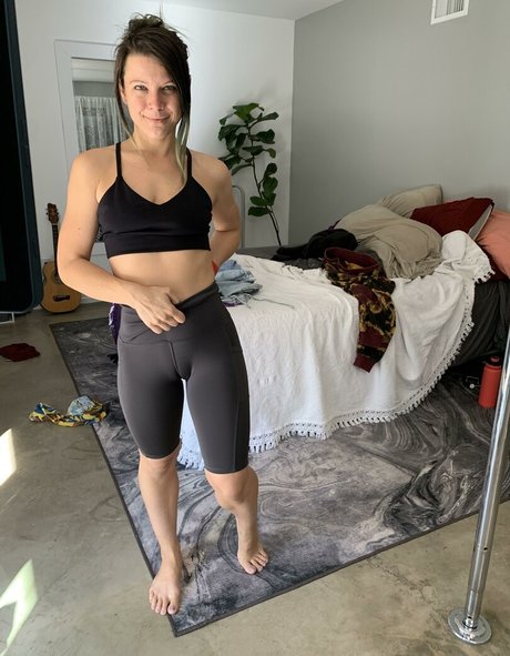 Kora Raw only fans content