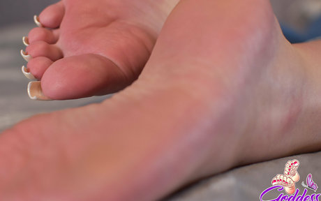 goddessmiiafree onlyfans leaked pictures