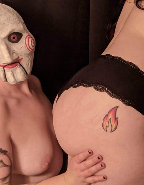 ghouliecunt naked onlyfans leak