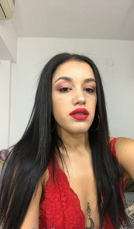 lulycal21 only fans xxx