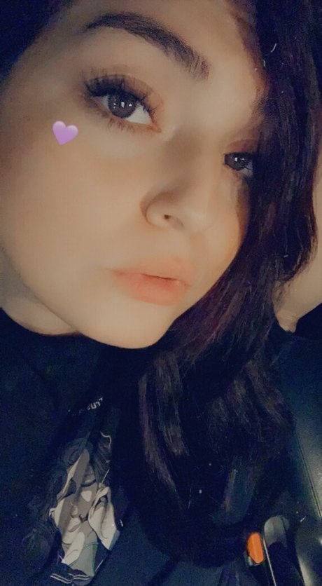 eille 1 onlyfans model