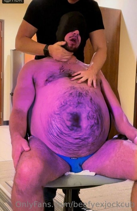 beefyexjockcub pics onlyfans