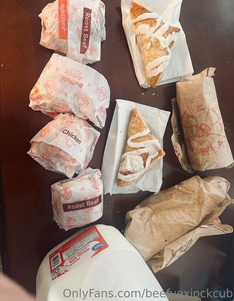 beefyexjockcub onlyfans photo