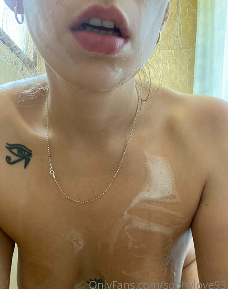 little sophy onlyfans de