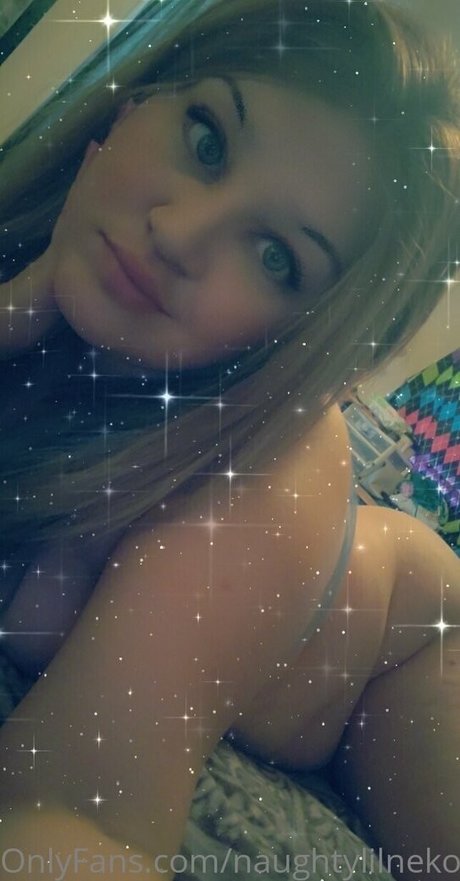naughtylilnekofree nude only fans leaks