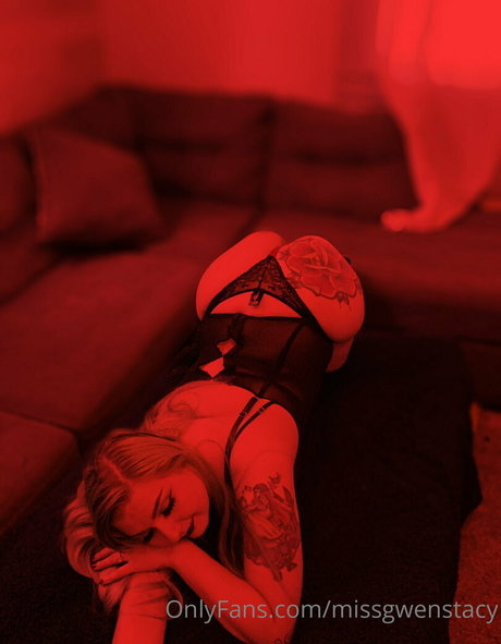 missgwenstacy topless onlyfans