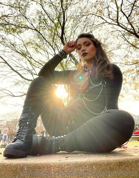 divinesugarandspice onlyfans sex leaks