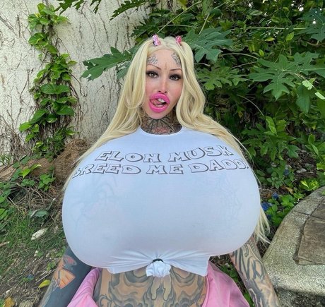 pawg redhead onlyfans sexy xxx picture