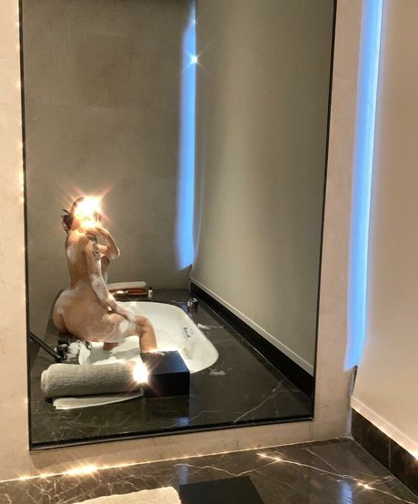 jiee wen onlyfans content