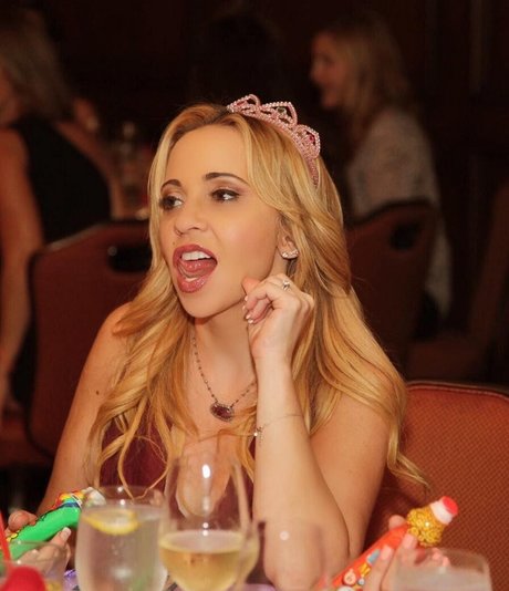 Tara Strong porn onlyfans