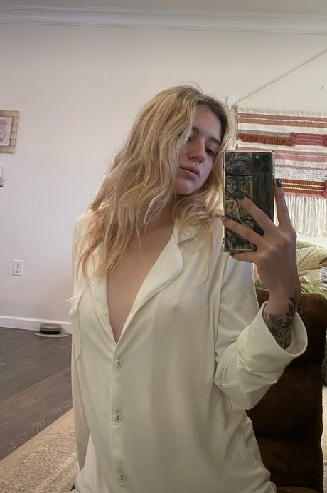 kaylabacher onlyfans posts