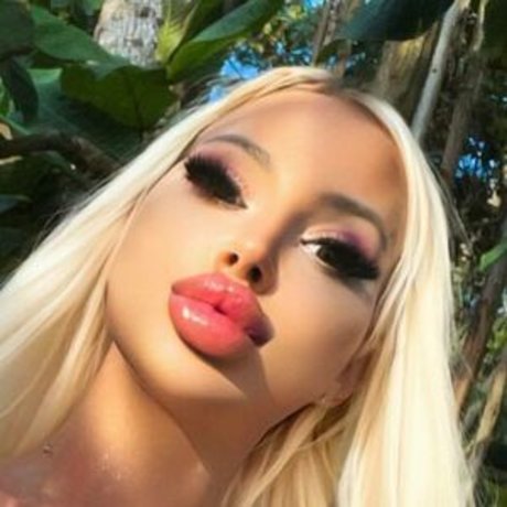 Russian Bomba Tut onlyfans xxx