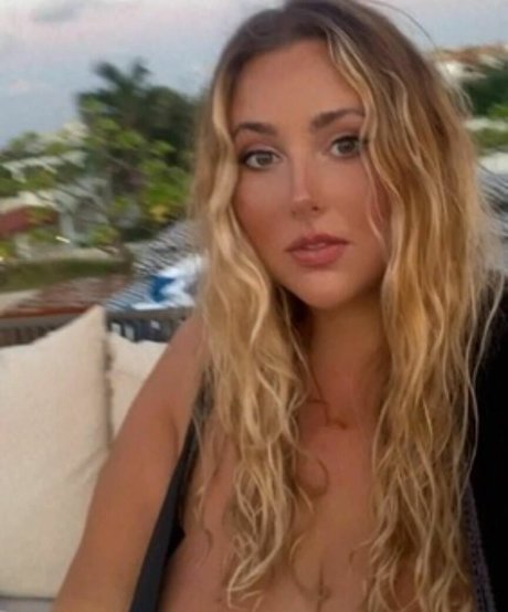 juiceefruitee onlyfans archive