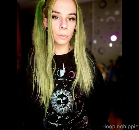 hoopinghippie23 nudes only fans
