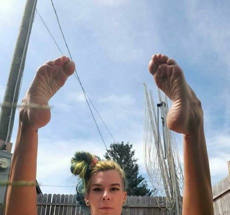 hoopinghippie23 onlyfans pics leaked