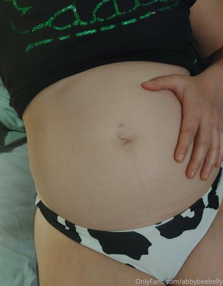abbybeebelly leak onlyfans porn