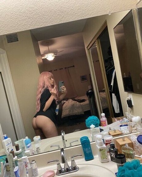 EmpressAngelica ass onlyfans