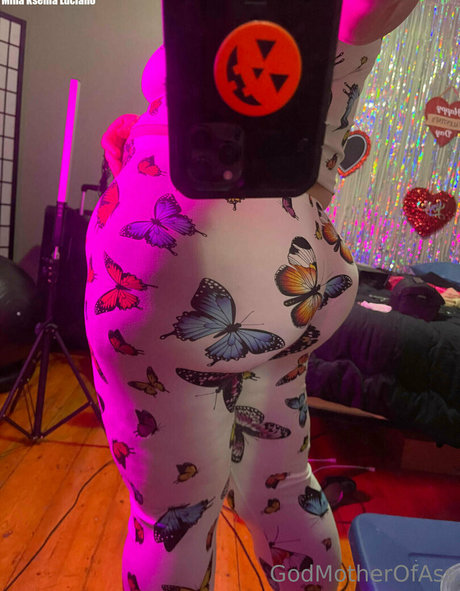 godmotherofassfree pics onlyfans