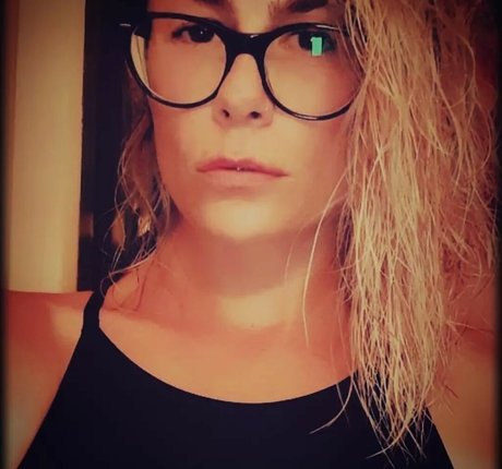 Sayrah Jay onlyfans porn leak