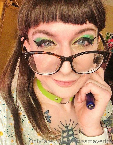 lil missmaverick onlyfans porn nude