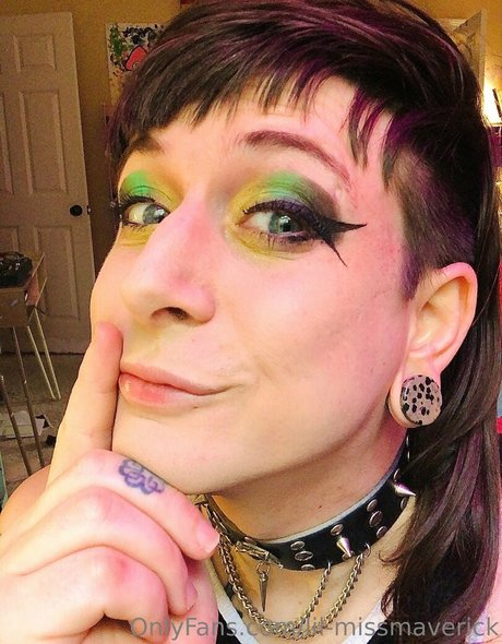 lil missmaverick nude on onlyfans