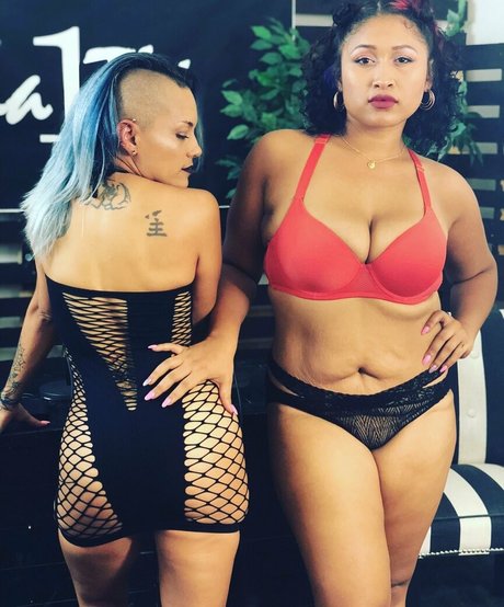 Naked Intelligence onlyfans porn leaks