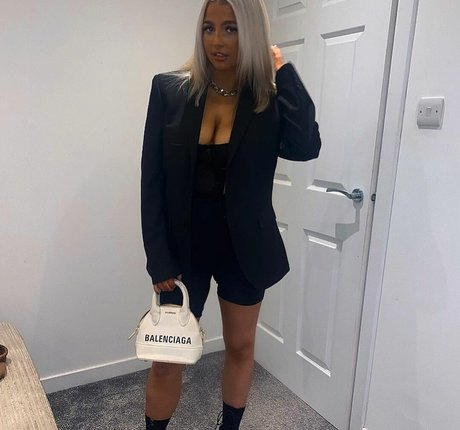 down onlyfans nice selfie