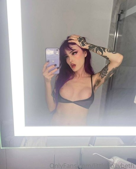 Littlehollybeth onlyfans leaks