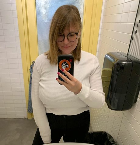 busty petite onlyfans adult images