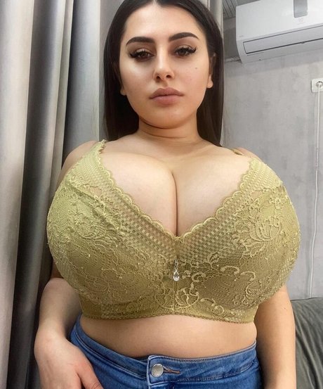 Rozzzywow onlyfans leaks