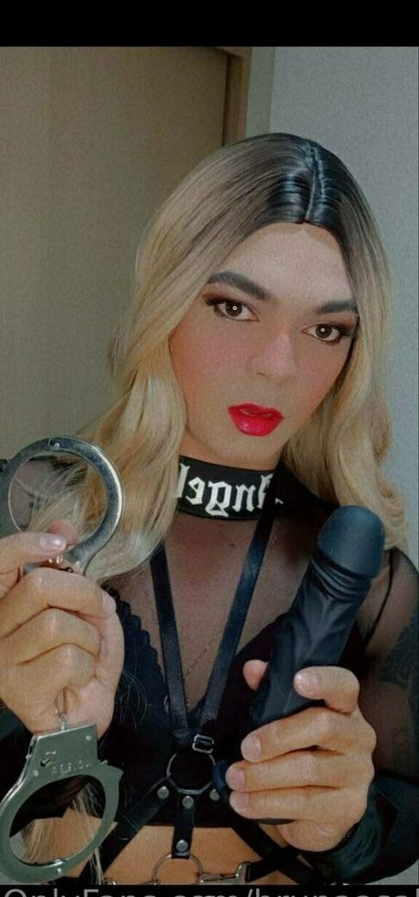 brunaasalimeni nude onlyfans pics