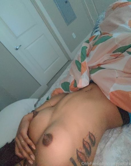 Spicypakora onlyfans leak xxx