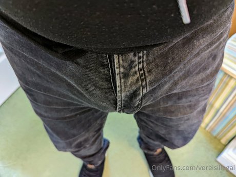 voreisillegal boobs onlyfans