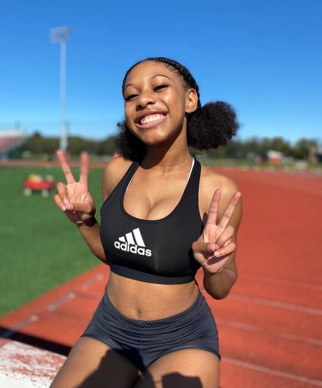 Elyse Rey leaks onlyfans