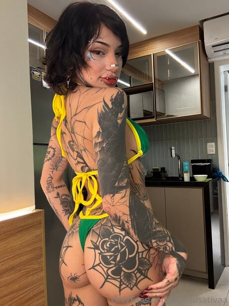 vennusativaa only fans leak nude