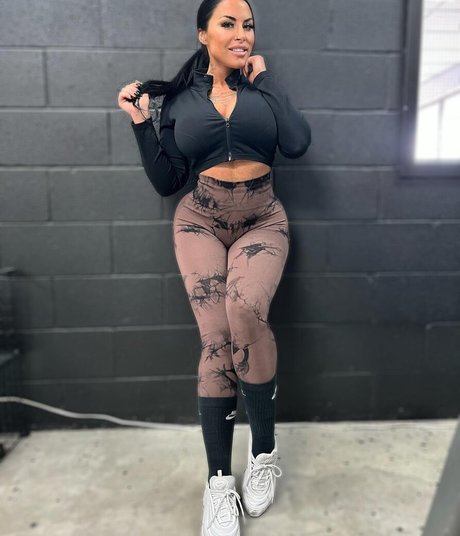 Vanessa bootybuilder onlyfans sex tape