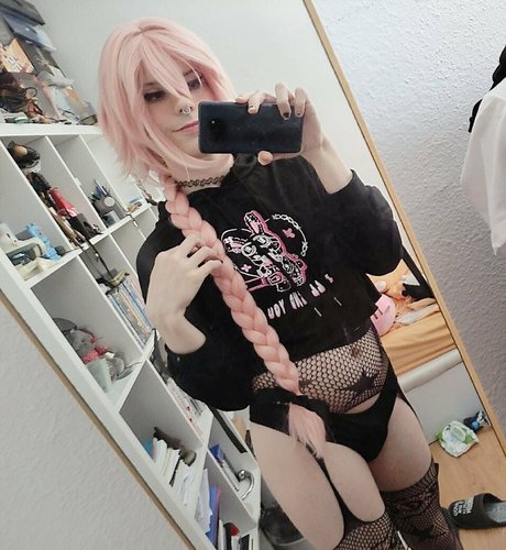 Xlunartears only fans naked