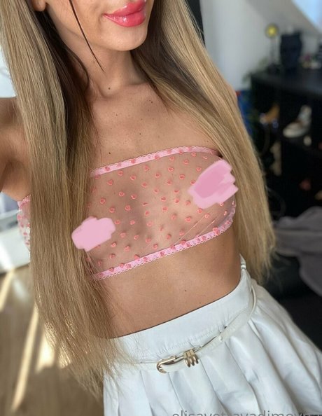 yourelisen onlyfans model images