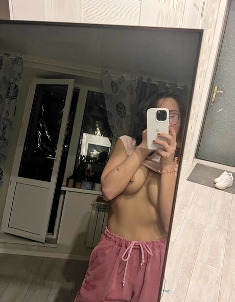 Katy Naumova nude leak onlyfans