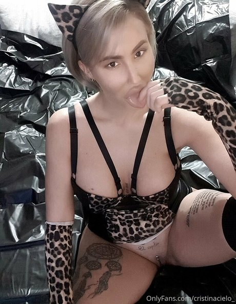 cristinacielo_ onlyfans leaked photos