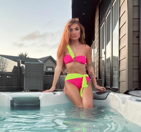 April Opal onlyfans leaked naked