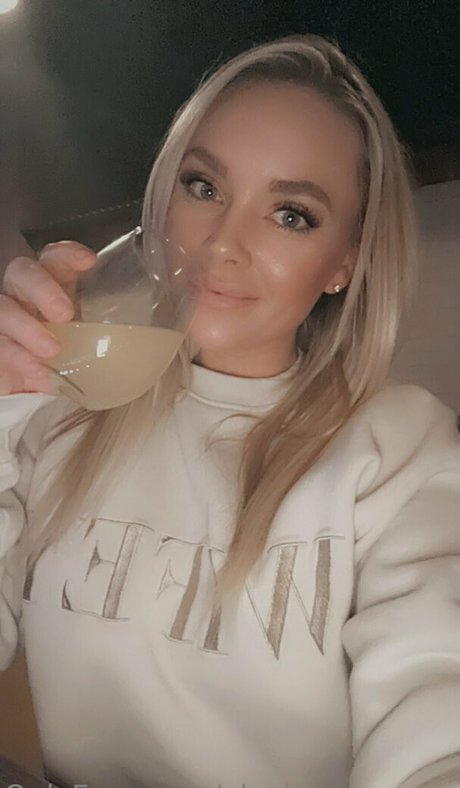 alexismonroexx leaked onlyfans content