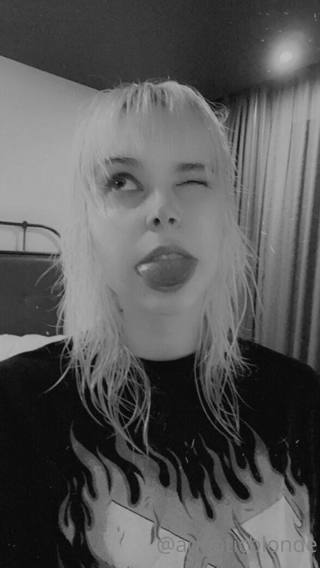 porcelainblues onlyfans leaks porn