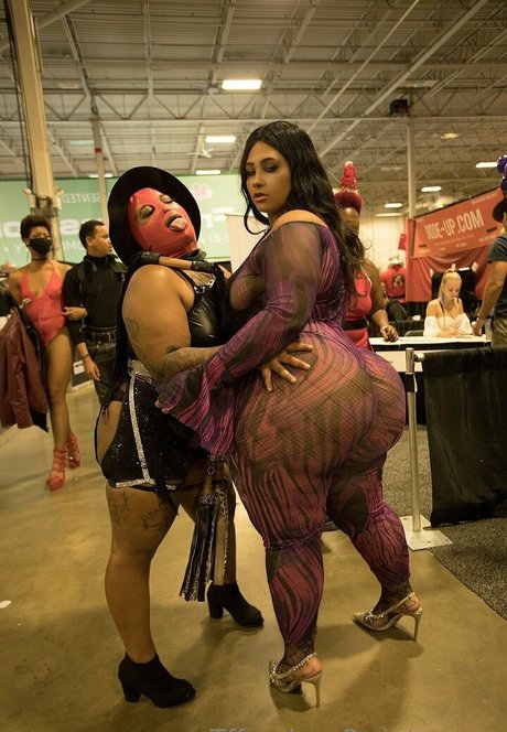 tffnydays2wintarrose naked on onlyfans